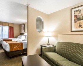 Comfort Suites