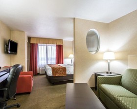 Comfort Suites