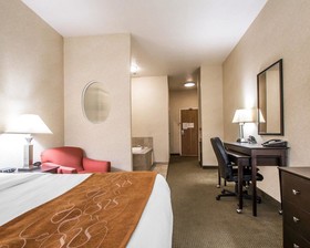 Comfort Suites
