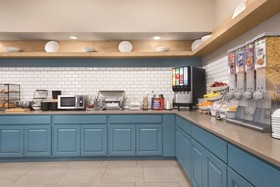 Country Inn & Suites by Radisson, Merrillville, IN