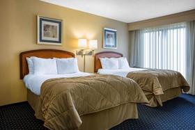 Howard Johnson by Wyndham Merrillville