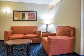 Howard Johnson by Wyndham Merrillville