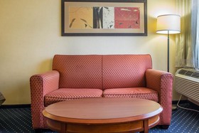 Howard Johnson by Wyndham Merrillville