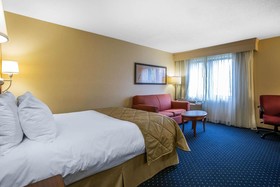 Howard Johnson by Wyndham Merrillville