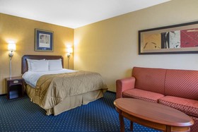 Howard Johnson by Wyndham Merrillville