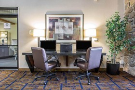 Howard Johnson by Wyndham Merrillville