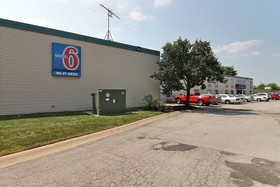 Motel 6 Merrillville