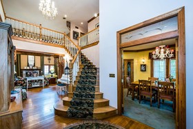 Blue Jay Manor