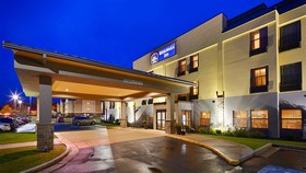 Best Western Plus Mishawaka Inn