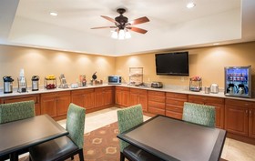 Best Western Plus Mishawaka Inn