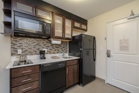 Candlewood Suites Mishawaka North