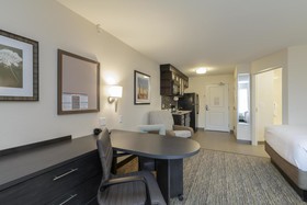 Candlewood Suites Mishawaka North