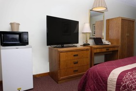 Four Seasons Motel