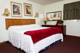 Four Seasons Motel