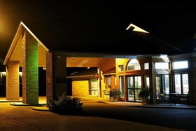 Four Seasons Motel