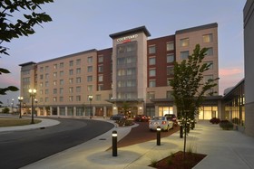 Courtyard Muncie at Horizon Convention Center