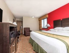 Days Inn by Wyndham Muncie -Ball State University