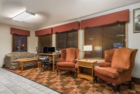 Days Inn by Wyndham Muncie -Ball State University