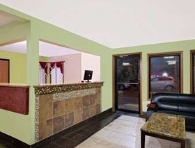 Super 8 by Wyndham Muncie/Ball St. College Area