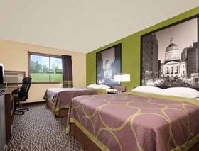 Super 8 by Wyndham Muncie/Ball St. College Area