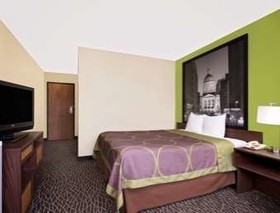 Super 8 by Wyndham Muncie/Ball St. College Area