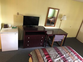 Salt Creek Inn