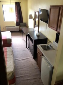 Salt Creek Inn