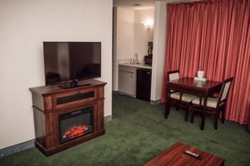 Raintree Inn