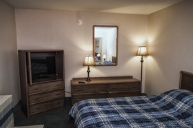 Raintree Inn