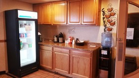 Raintree Inn
