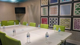 Holiday Inn Express Fort Wayne-East (New Haven)