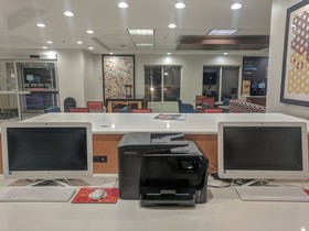 Holiday Inn Express Fort Wayne-East (New Haven)