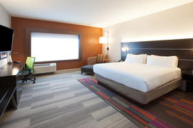 Holiday Inn Express and Suites Indianapolis NE - Noblesville