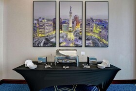Embassy Suites by Hilton Plainfield Indianapolis Airport