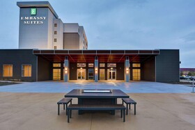 Embassy Suites by Hilton Plainfield Indianapolis Airport