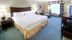 Holiday Inn Express Indianapolis Airport