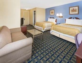 Days Inn by Wyndham Plymouth
