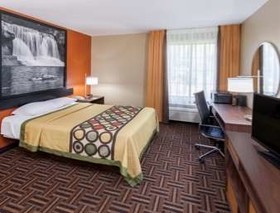 Super 8 by Wyndham Rochester