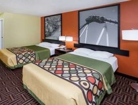 Super 8 by Wyndham Rochester