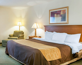 Quality Inn Near Amish Country