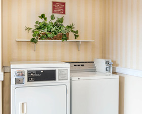 Quality Inn Near Amish Country