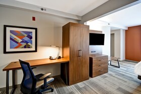 Holiday Inn Express Hotel & Suites Schererville North