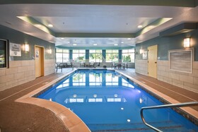 Holiday Inn Express Hotel & Suites Schererville North