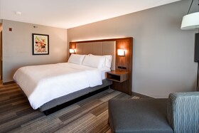 Holiday Inn Express Hotel & Suites Schererville North