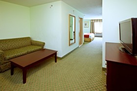 Holiday Inn Express & Suites Scottsburg