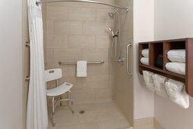 Holiday Inn Express & Suites Scottsburg