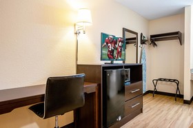 Red Roof Inn Scottsburg