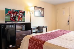 Red Roof Inn Scottsburg