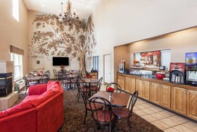 Ramada by Wyndham Sellersburg/Louisville North