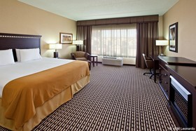 Holiday Inn Express Hotel & Suites Seymour